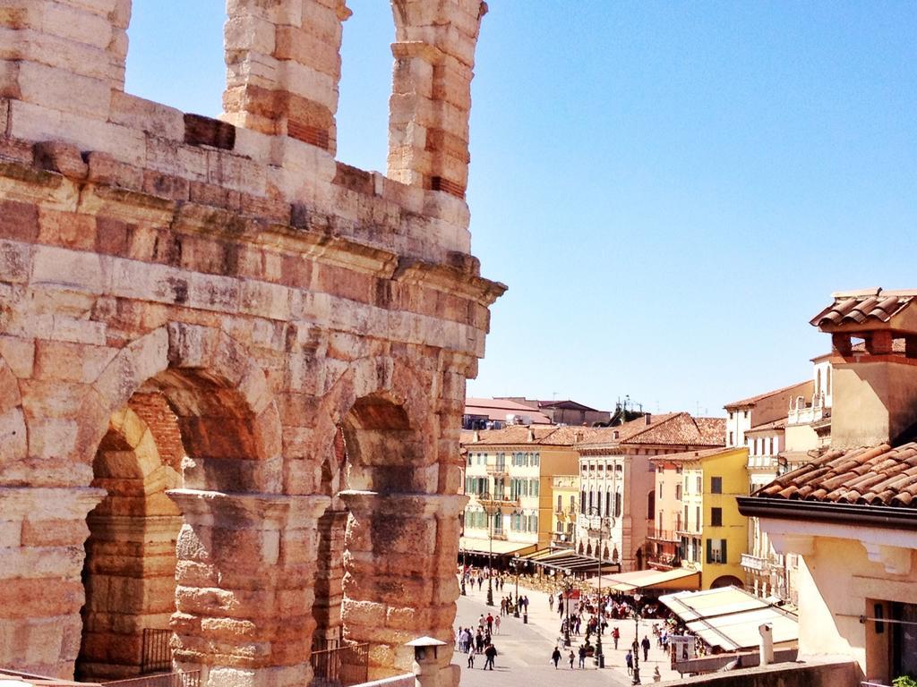 Ferienwohnung La Terrazza Sull'Arena Verona Zimmer foto