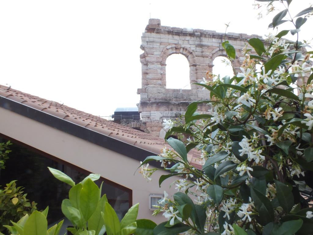 Ferienwohnung La Terrazza Sull'Arena Verona Zimmer foto
