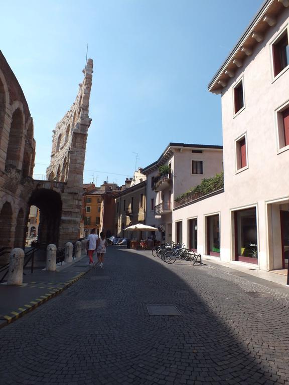 Ferienwohnung La Terrazza Sull'Arena Verona Exterior foto