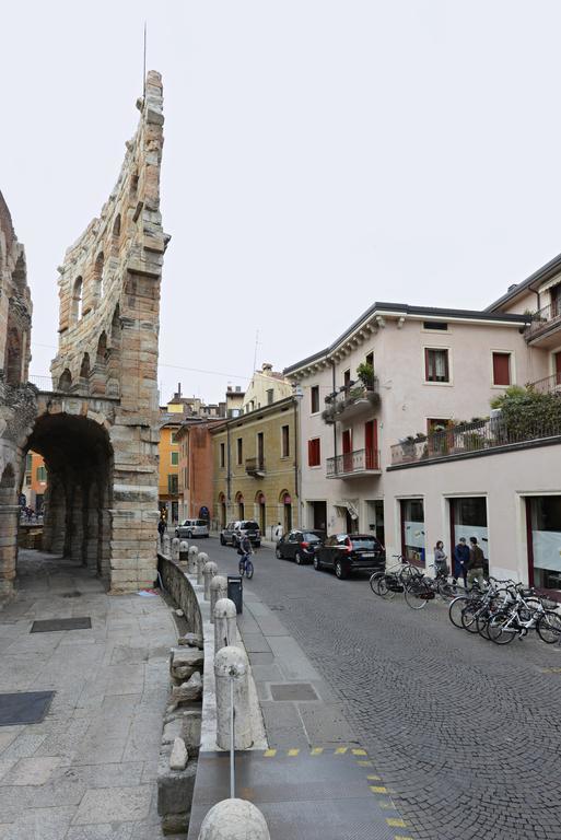 Ferienwohnung La Terrazza Sull'Arena Verona Exterior foto