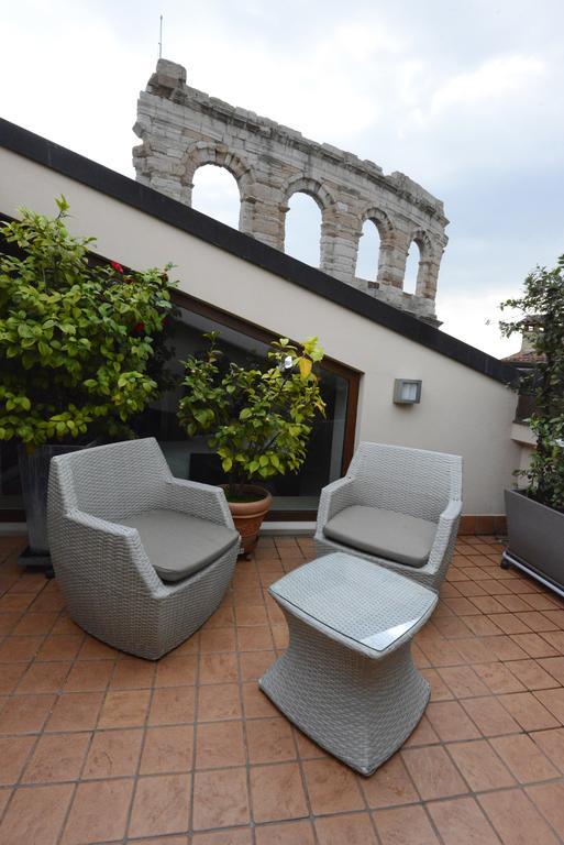 Ferienwohnung La Terrazza Sull'Arena Verona Exterior foto