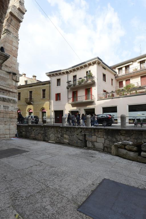 Ferienwohnung La Terrazza Sull'Arena Verona Exterior foto