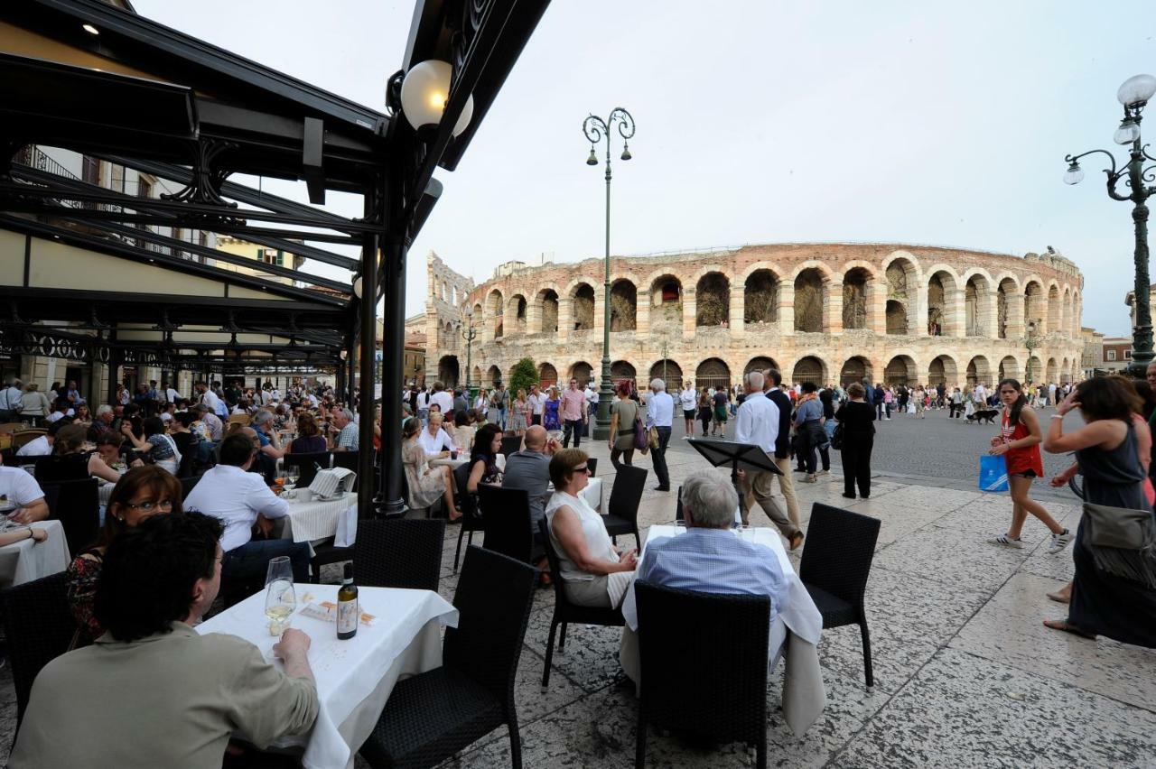 Ferienwohnung La Terrazza Sull'Arena Verona Exterior foto